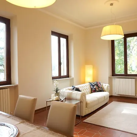Barsotti Luxury Apartment *