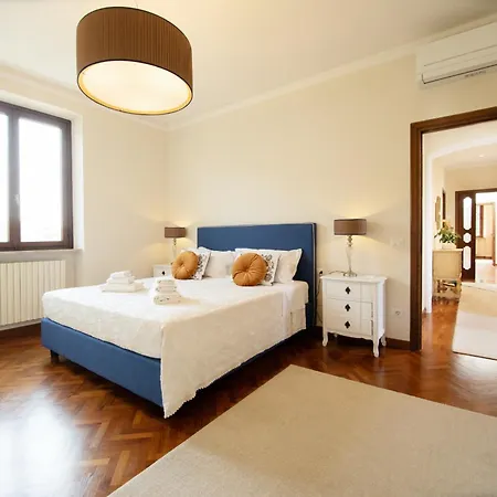 Barsotti Luxury Apartament *